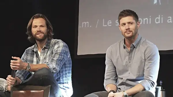 JibCon2016J2SatVideo01_322 by Val S.