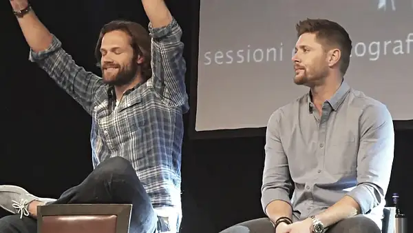 JibCon2016J2SatVideo01_324 by Val S.
