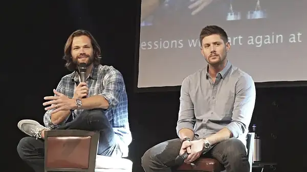 JibCon2016J2SatVideo01_333 by Val S.
