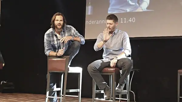 JibCon2016J2SatVideo01_380 by Val S.