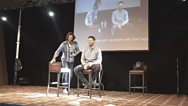 JibCon2016J2SatVideo01_388 by Val S.