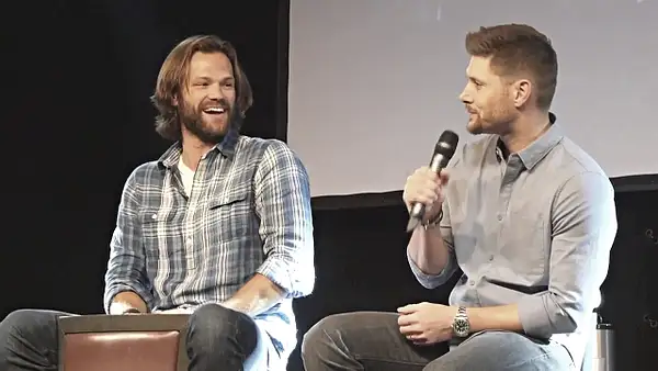 JibCon2016J2SatVideo02_105 by Val S.