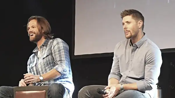 JibCon2016J2SatVideo02_107 by Val S.