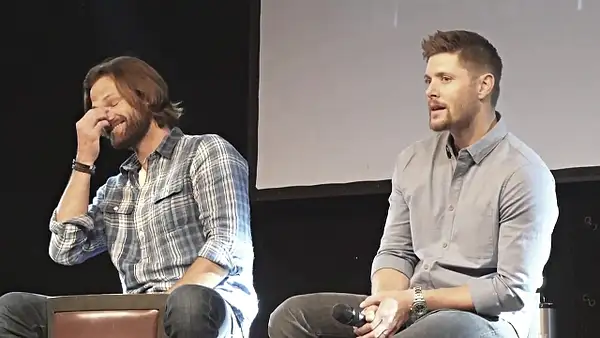 JibCon2016J2SatVideo02_108 by Val S.