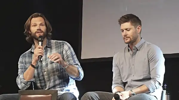 JibCon2016J2SatVideo02_123 by Val S.