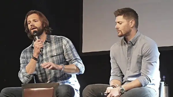 JibCon2016J2SatVideo02_129 by Val S.