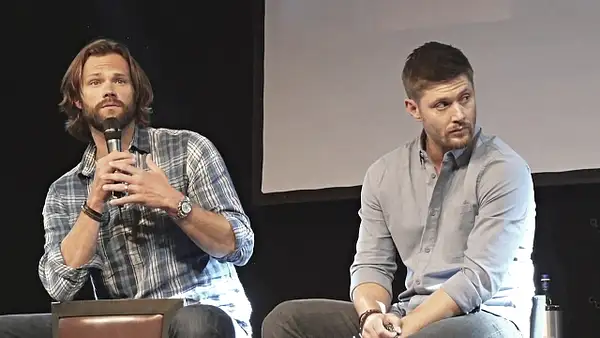 JibCon2016J2SatVideo02_132 by Val S.