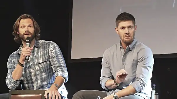 JibCon2016J2SatVideo02_137 by Val S.
