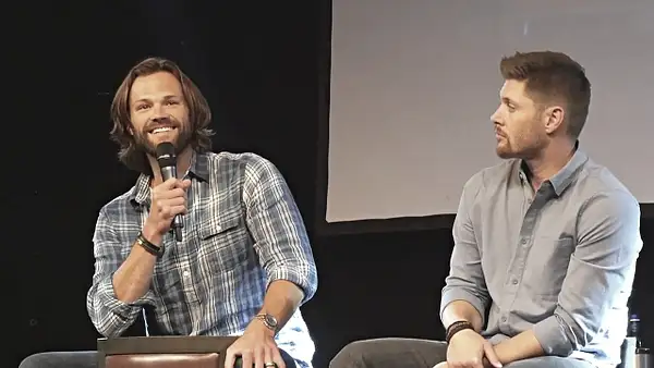 JibCon2016J2SatVideo02_138 by Val S.