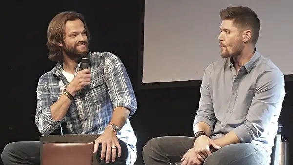 JibCon2016J2SatVideo02_140 by Val S.