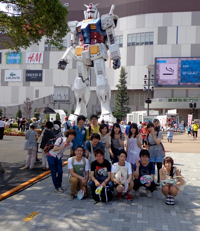 IAESTE in Odaiba, Japan with a Gundam