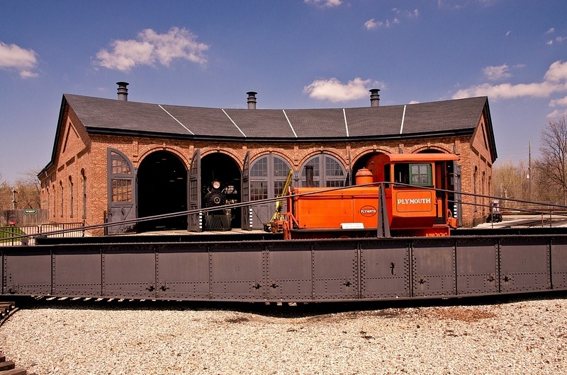 Roundhouse, Turntable & Plymouth Switcher