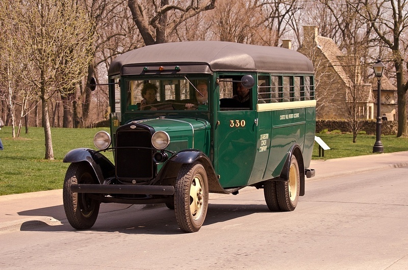 Old Ford Bus