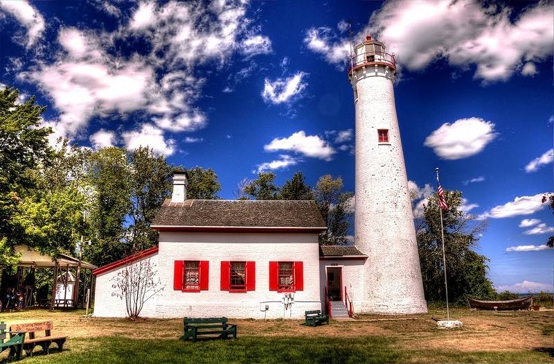 Sturgeon Point Lighthouse