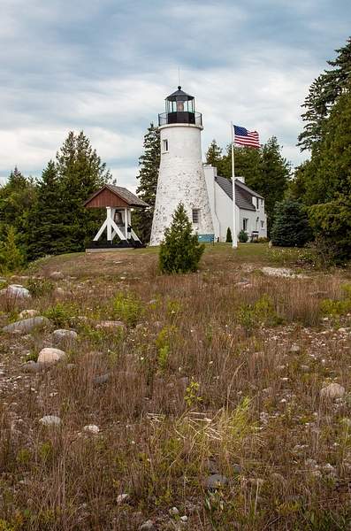 Old Presque Isle Lighthouse (Lake Huron) by SDNowakowski