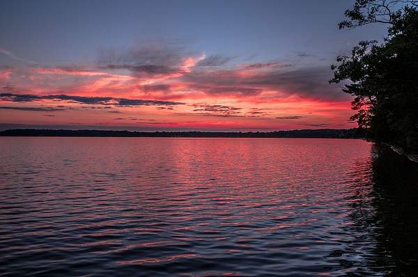 2016 Sunsets views on Green Lake Located inside...