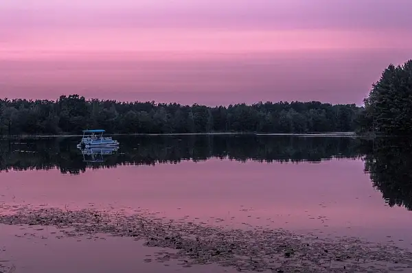Colorful Sunset on Lake Gitchegumee by SDNowakowski