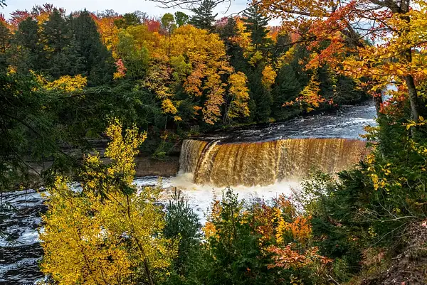 2019 Fall Colors around the Upper Tahquamenon Falls...