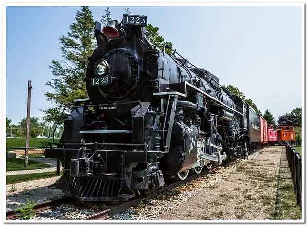 2019 P&M #1223 Railroad Display in Grand Haven,...