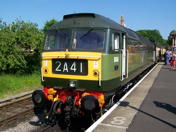47840 Bishop Lydeard 08-06-13 by AlvinKnight