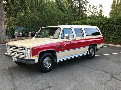 1988 Chevy Subarban 2500