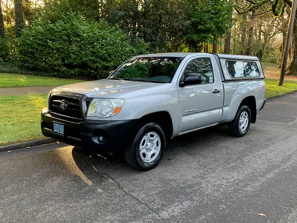 2005 Toyota Tacoma 2wd Reg Cab 70k Miles by...