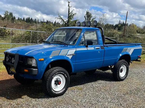 1982 Toyota Pickup 4x4 Reg Cab by NWClassicsInvestments