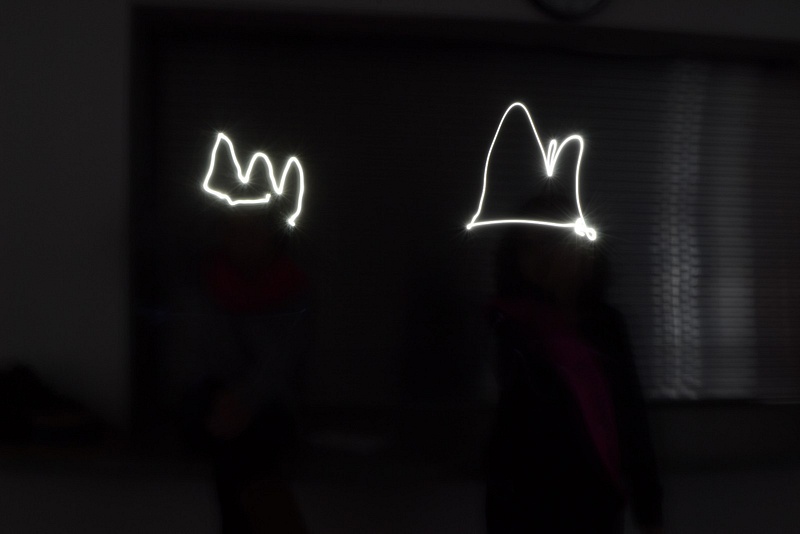 crowns light