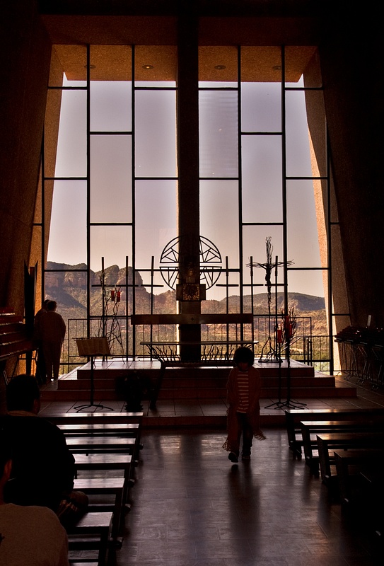 Chapel_of_the_Holy_Cross-8_edited-1