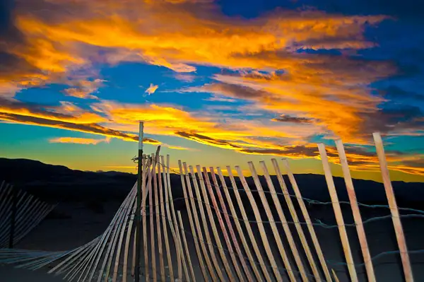 Eureka San Dunes -Death Valley by Gino De  Grandis