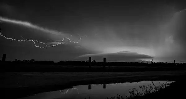 Lightning Strike -South Dakota - by Gino De  Grandis