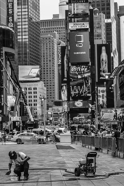NY -New York-2 by Gino De  Grandis