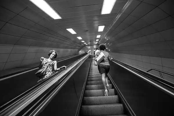 ISTANBUL -The Metro by Gino De  Grandis