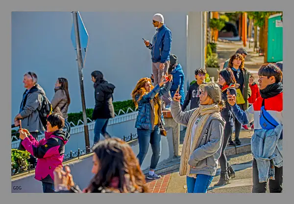 Tourists on Lombard St. SF by Gino De  Grandis
