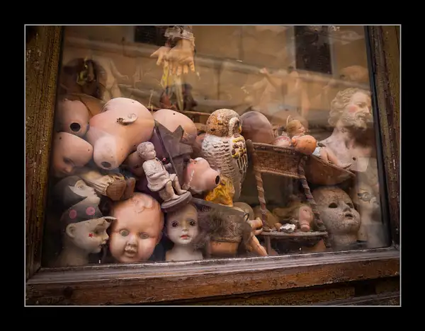 Little Shop of Horror by Gino De  Grandis
