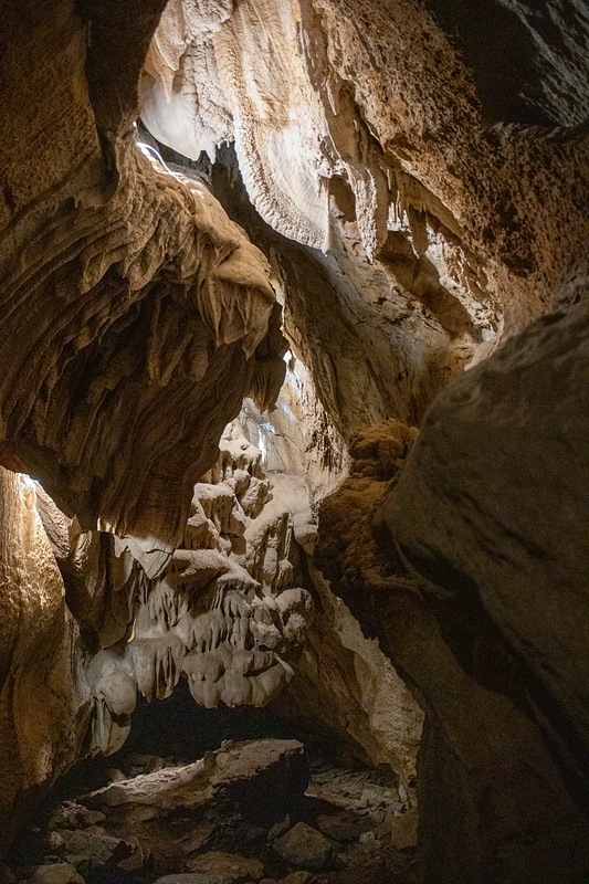 Kings Canyon - Crystal Caves-8