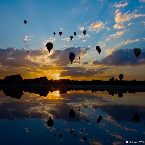 Balloon sunset