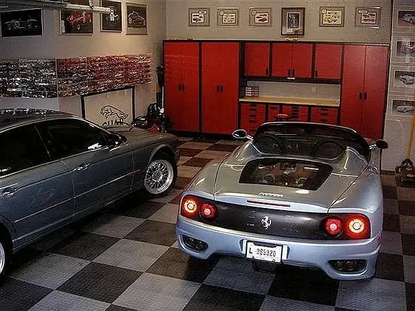 Private_Garages_From_Around_the_World_46 by EGARAGE