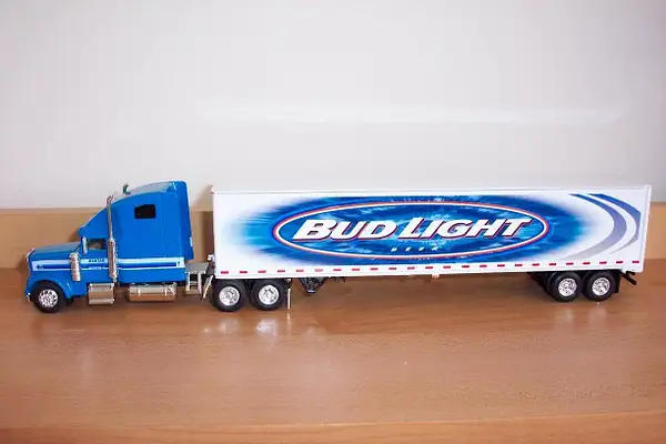 Budweiser Dedicated model truck by Truckinboy