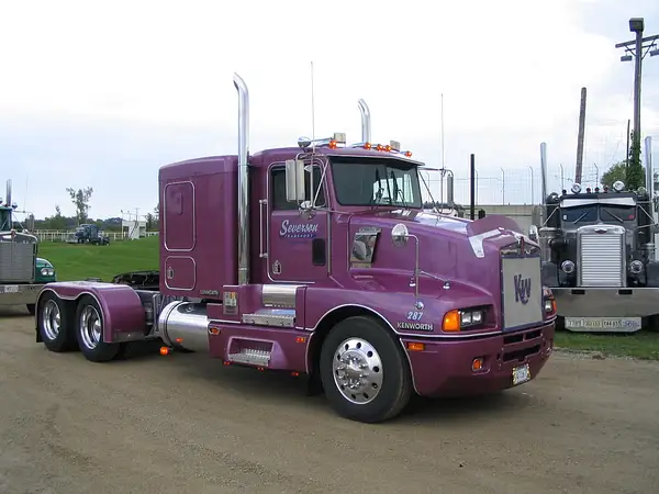Big Iron Classic 2006 096 by Truckinboy