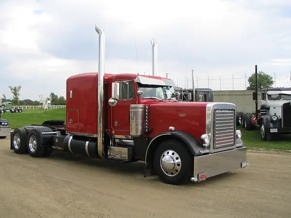 Big Iron Classic 2006 174 by Truckinboy