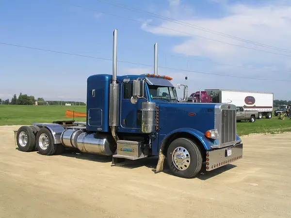 Big Iron Classic 2006 224 by Truckinboy
