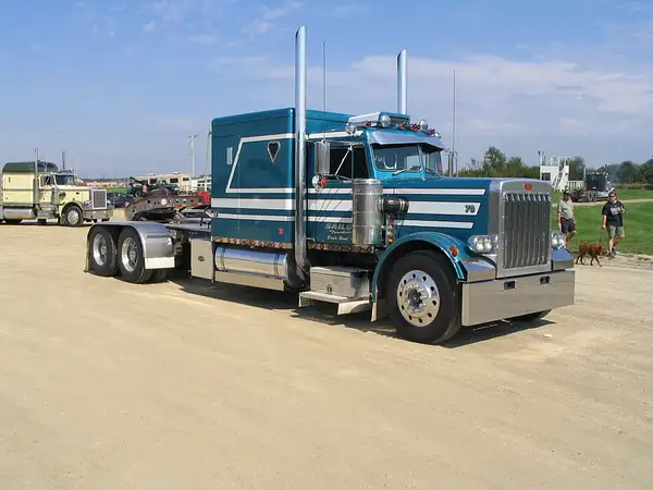 Big Iron Classic 2006 254 by Truckinboy