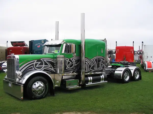 Big Iron Classic 2006 374 by Truckinboy