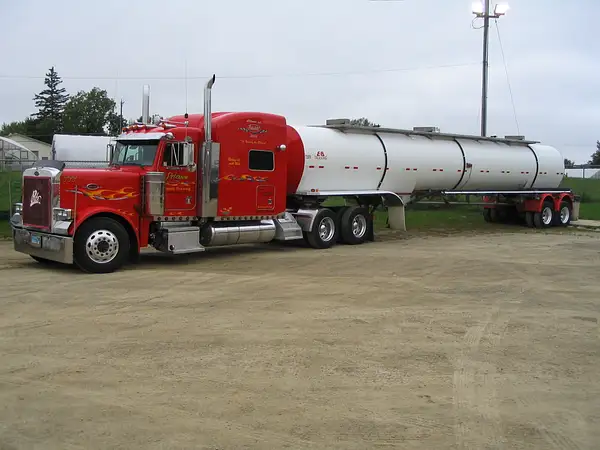 Big Iron Classic 2006 378 by Truckinboy