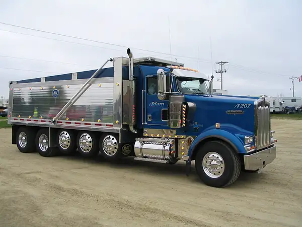 Big Iron Classic 2006 380 by Truckinboy