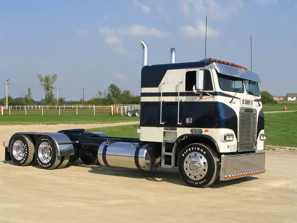 Big Iron Classic 2006 302 by Truckinboy