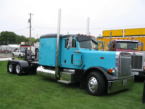 Big Iron Classic 2006 432 by Truckinboy