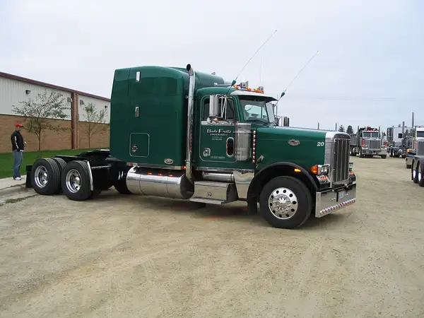 Big Iron Classic 2006 405 by Truckinboy
