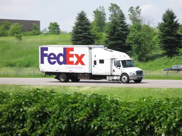 FedEx Custom Critical by Truckinboy